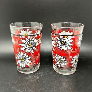 Vintage small daisy glass